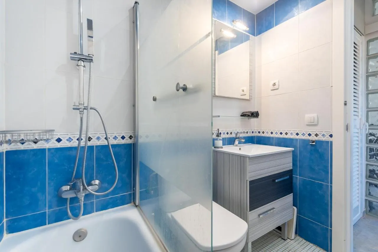 Luxury 3 Bed Apartment Torreblanca Fuengirola 0*,  Spain
